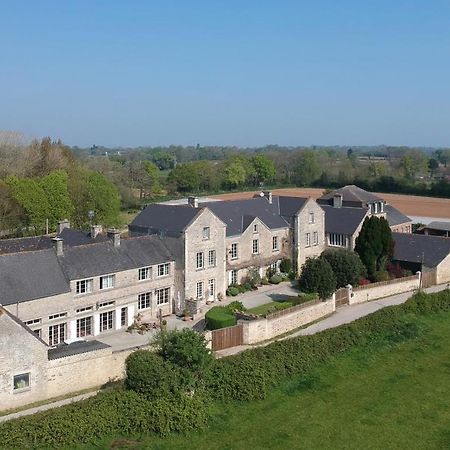 Domaine Saint Michel & Spa Tamerville ภายนอก รูปภาพ